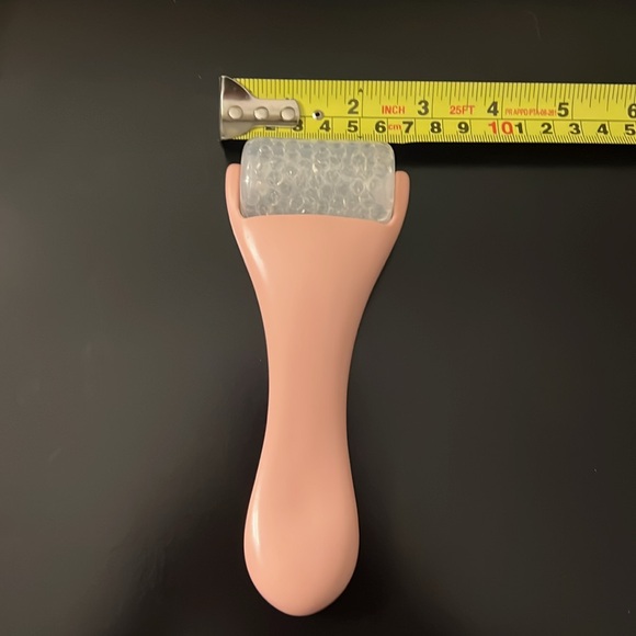 Face Ice Roller - Picture 3 of 5